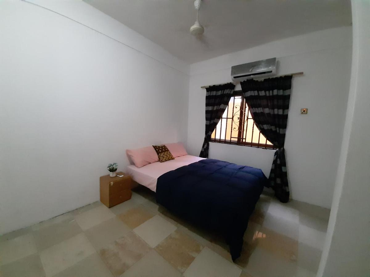 East Airport Suites4 -Private Room Accra Exterior photo